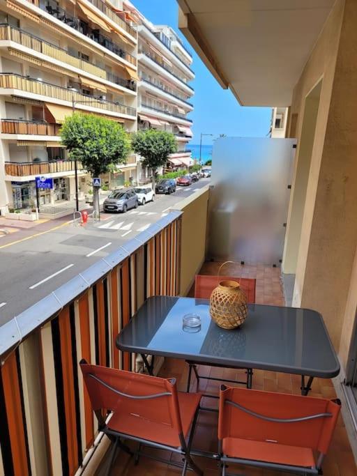 רוקברון-קאפ-מרט Studio Entre Plages Et Monaco Climatise Parking מראה חיצוני תמונה